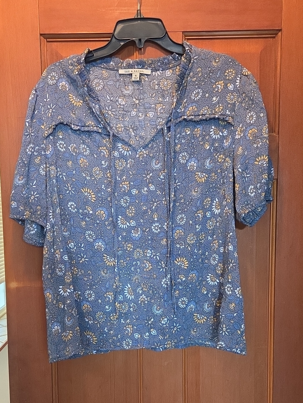 Zac & Rachel Blue Floral Tie-Front Loosefit Blouse